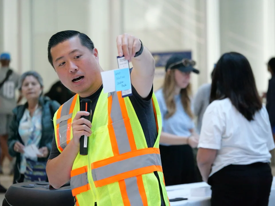 2nd Annual Pop-up Transit Art Fair — photo 14