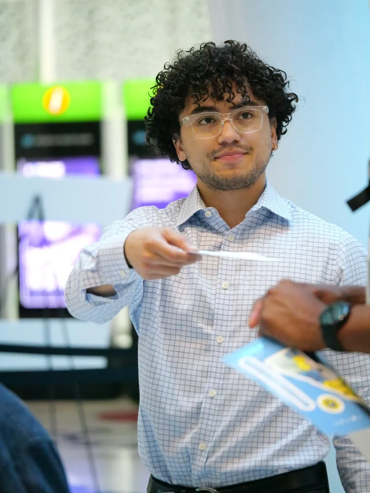 2nd Annual Pop-up Transit Art Fair — photo 15